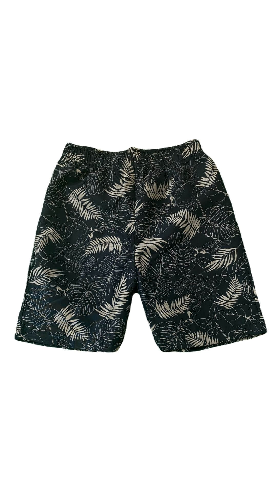 Conjunto Masculino Infantil Camiseta + Bermuda - Tamanho 4 e 6