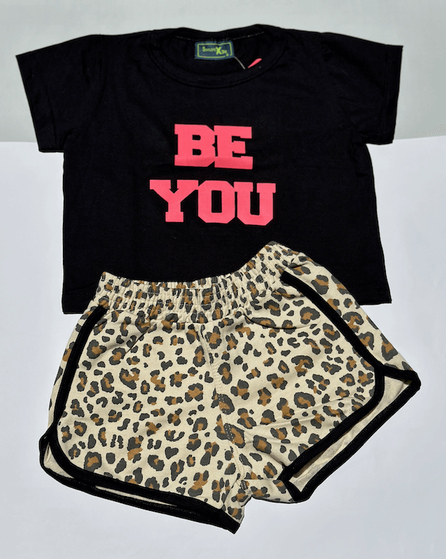 Conjunto Menina Cropped + Bermuda de Oncinha - Serelepe Kids - Tamanho 6