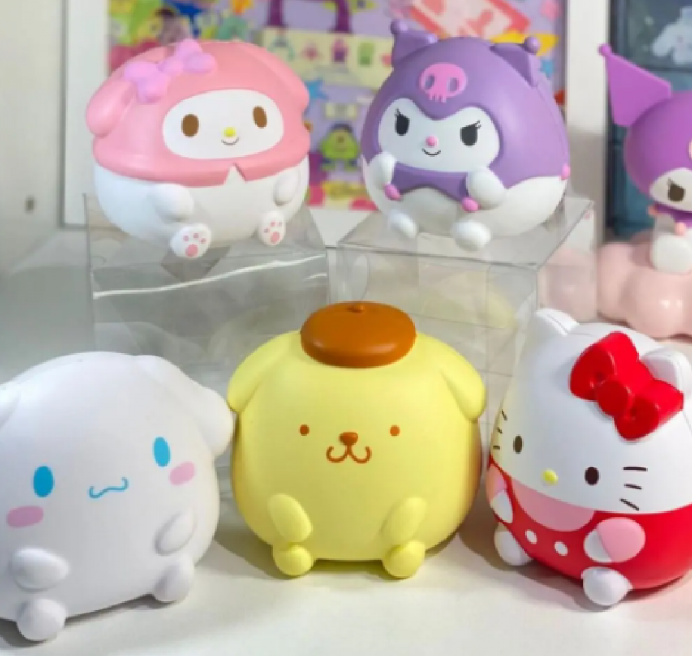 Squishy da turma da Hello Kitty e Stitch
