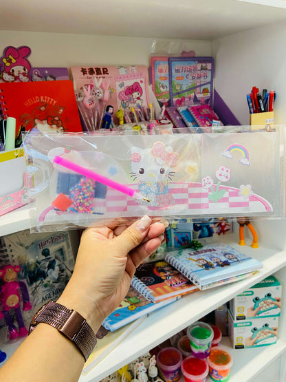 Porta-Treco Desmontável da Turma da Hello Kitty - Kit Diamond Painting DIY! 🎀