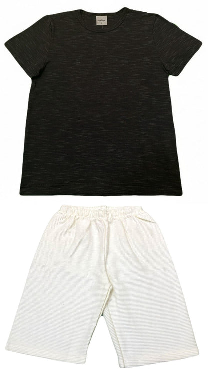 Conjunto Masculino Infantil Camiseta + Bermuda canelada - Tamanho 6 ao 10