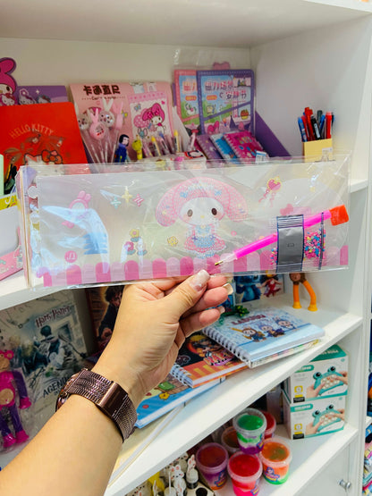 Porta-Treco Desmontável da Turma da Hello Kitty - Kit Diamond Painting DIY! 🎀