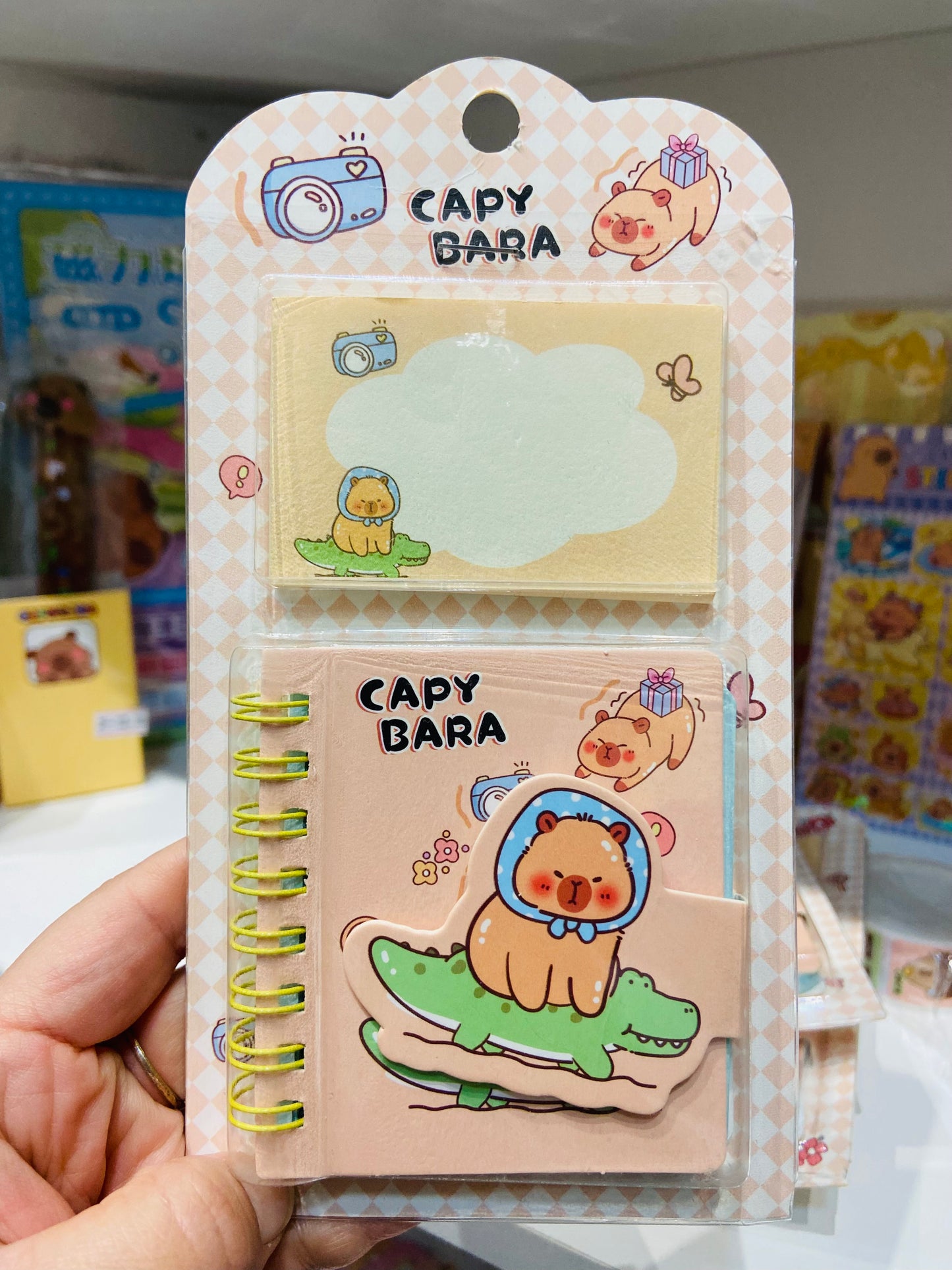 Kit mini bloco de nota + caderneta Capivara