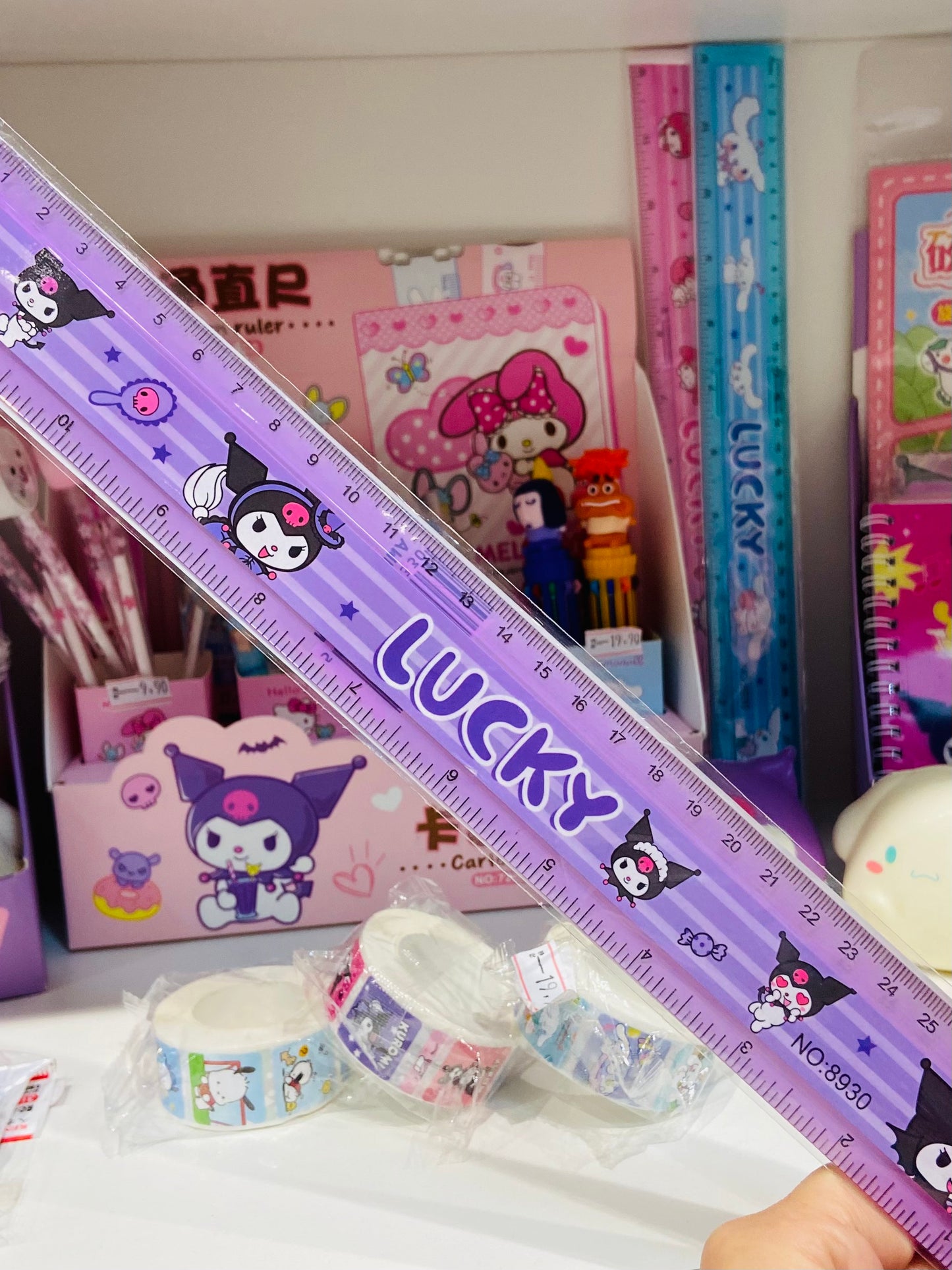 Régua acrílica 30cm - turma da Hello Kitty